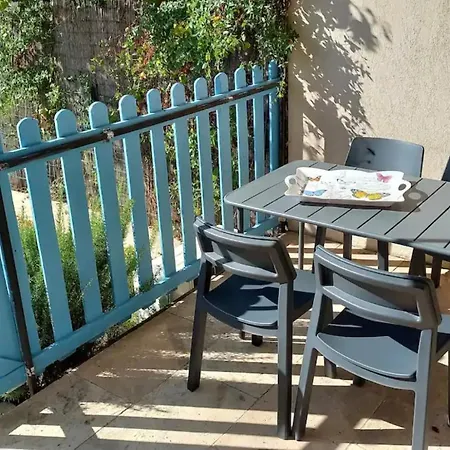 Maison Dans Beau Village Du Luberon